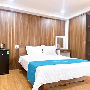 *** Hotel Milanesa And Vietnam